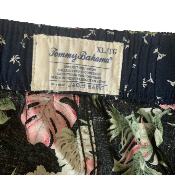 Tommy Bahamas sleep boxers - Picture 2 of 2